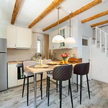 Loggos Couple By Konnect Appartement